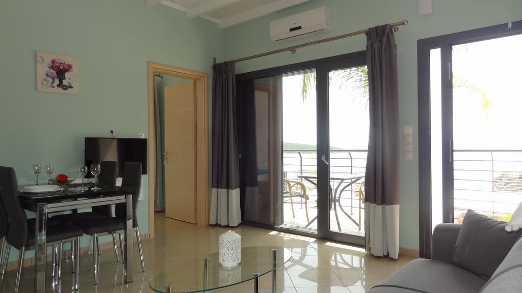 Melina Apartments Pool View Argostoli  Buitenkant foto